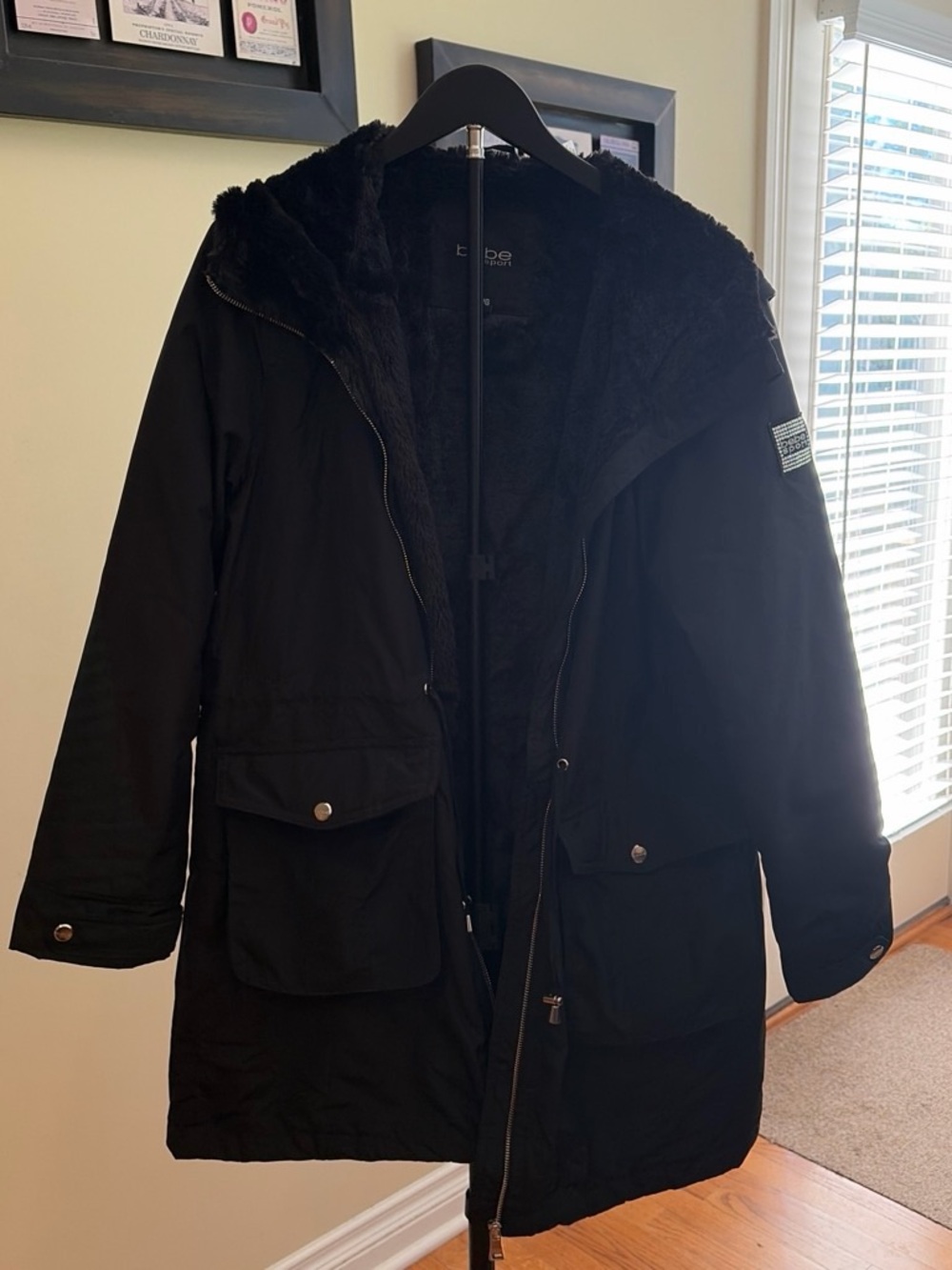 bebe Black Hooded Faux-Fur Lined Parka